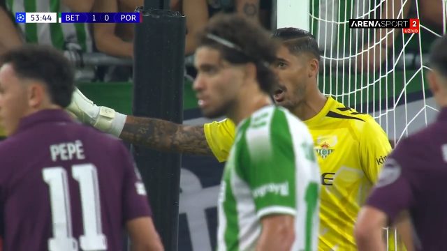 Real Betis 1-1 FC Porto — Gabri Veiga freekick 54'