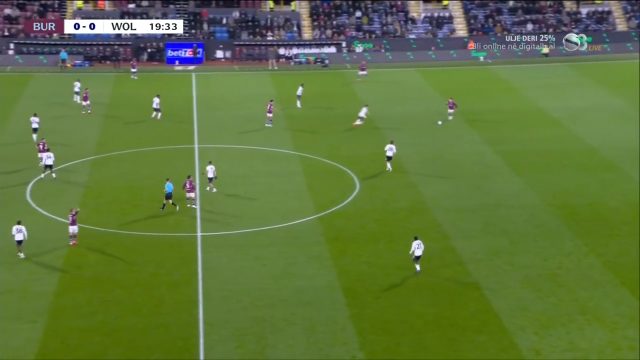 Burnley 1-0 Wolves — Jamie Vardy 20'