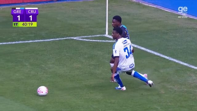 Grêmio 2-1 Cruzeiro — Cristian Pavón 41'