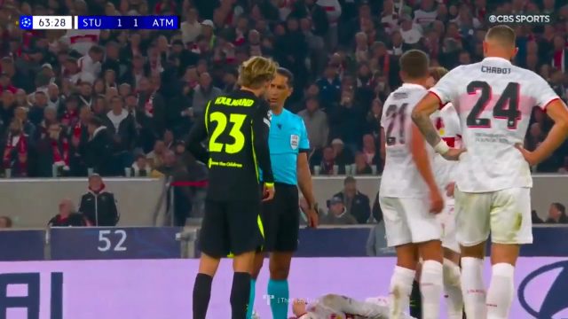Morten Hjulmand (Atletico Madrid) red card vs Stuttgart 64'