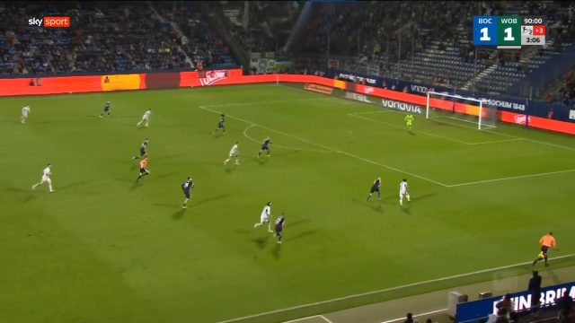 Wolfsburg 2-1 Bochum — Shiogai 90+4'
