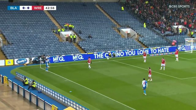 Blackburn Rovers 1-0 Wrexham — Andri Guðjohnsen 44'
