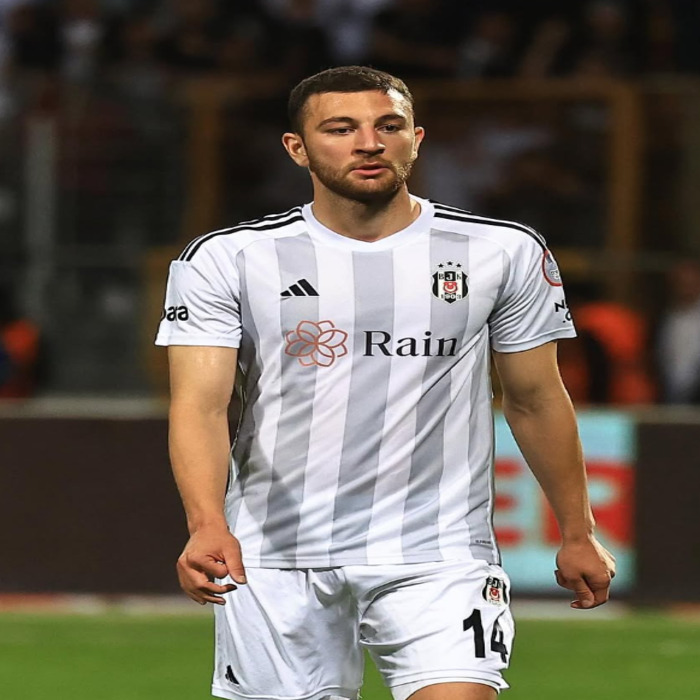 Emrecan Uzunhan Icon