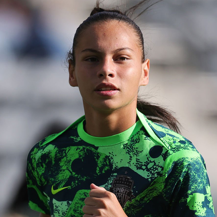 Claudia Martínez Icon